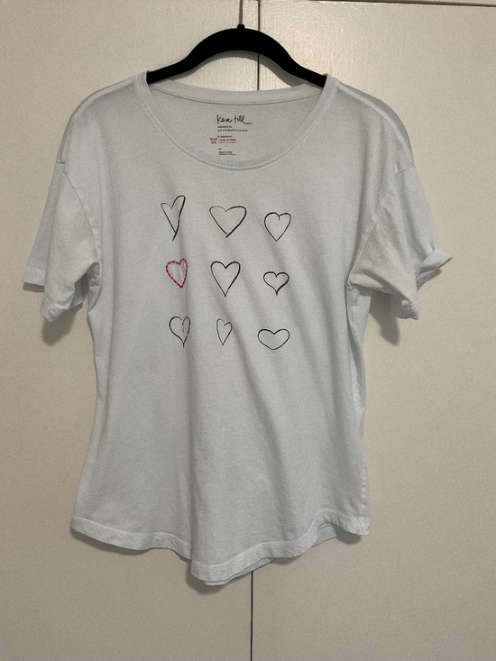 Anthropologie Tops - Kera Till Hearts Living Beyond Breast Cancer Graphic Tee